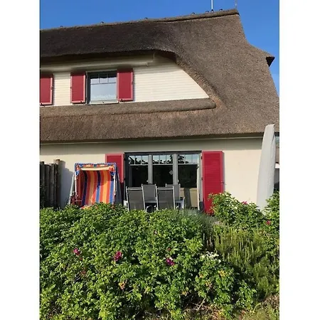 Holiday home Reitdackhus